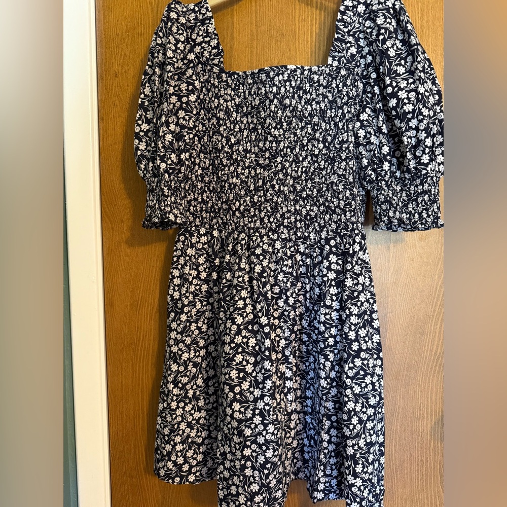 1.STATE Monochrome Floral Dress